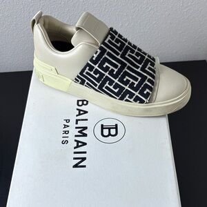 Balmain Cream and Black Geometric Slip-Ons